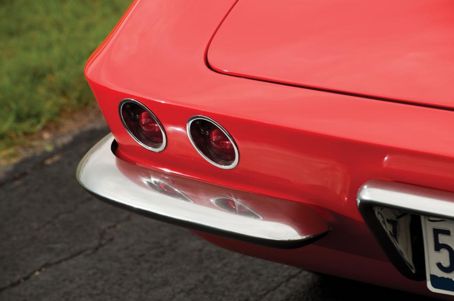  Chevrolet Corvette Convertible 1962 года  (фото 29 из 55)